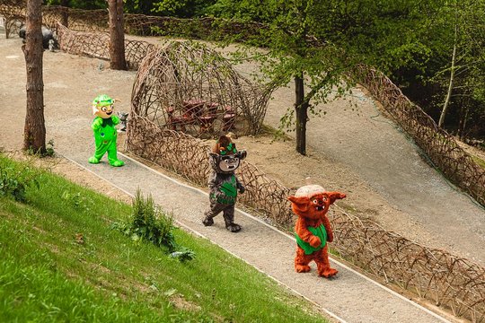 Fantastyczne postacie w Parku tematycznym Tajemnicza Solina