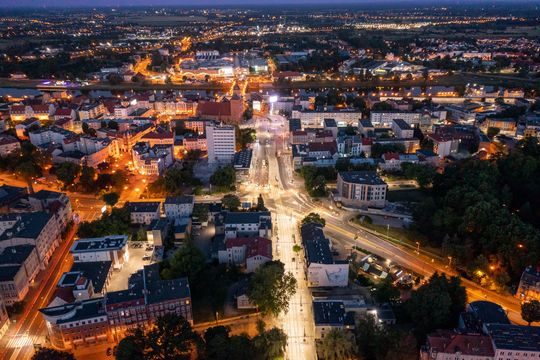 nocna panorama centrum Gorzowa Wielkopolskiego